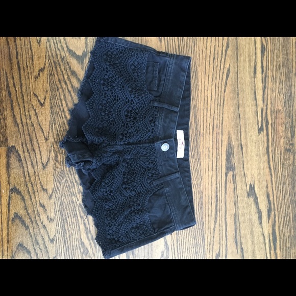 Hollister Pants - Donated